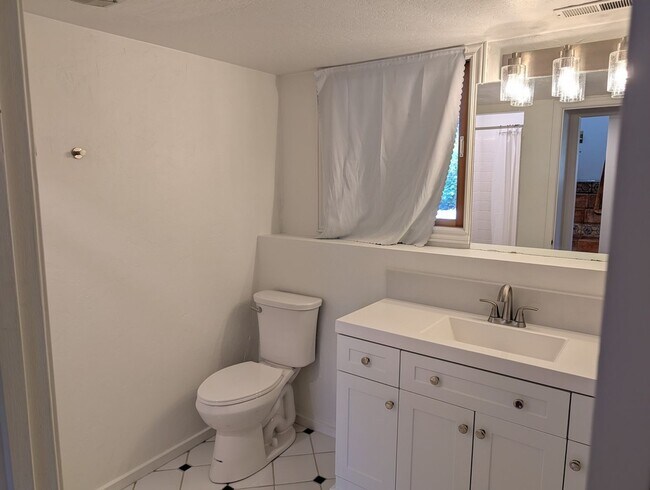 Building Photo - 2833 Hackney Ct