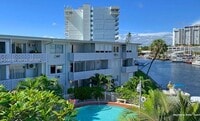 Building Photo - 13105 Ixora Ct