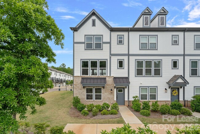 Building Photo - 2535 Otto Ln
