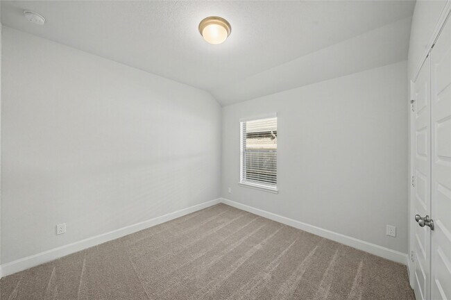 Building Photo - 2919 Orange Leaf Dr