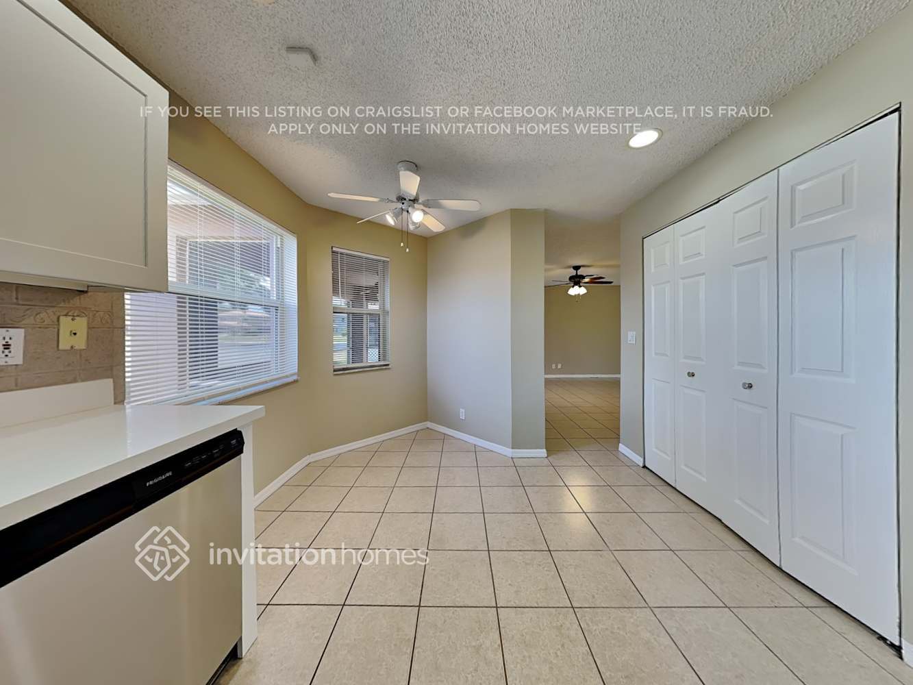 Building Photo - 3994 Crescent Creek Dr