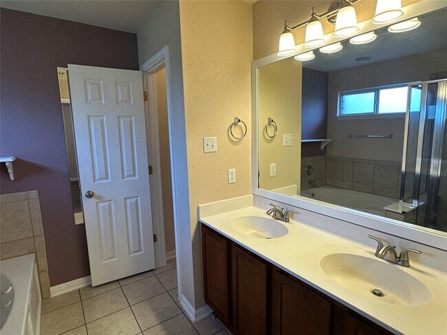 Building Photo - 20433 Rita Blanca Cir