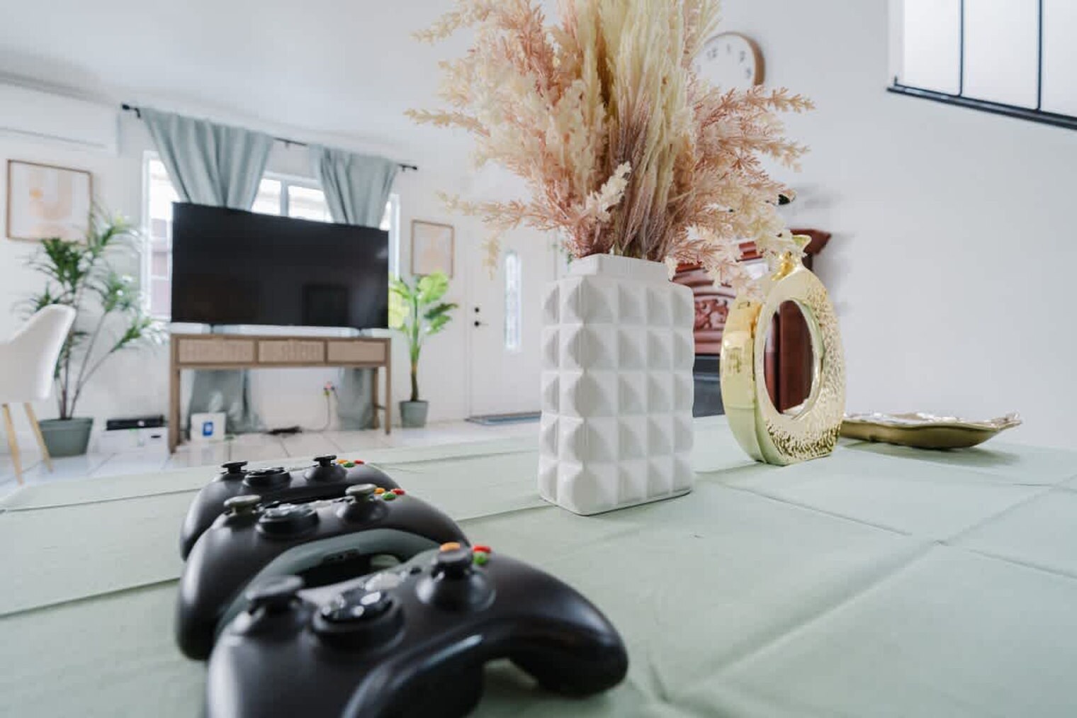 Building Photo - 2304 E 14th St