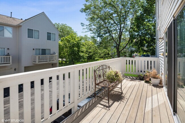 Building Photo - 1094 Manchester Cir