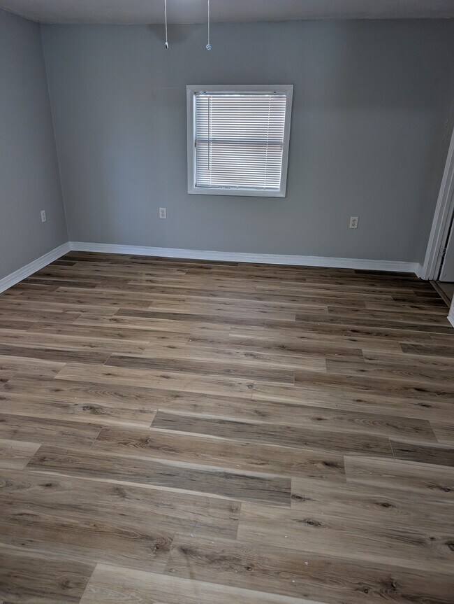 Building Photo - 1615 Melson Ave