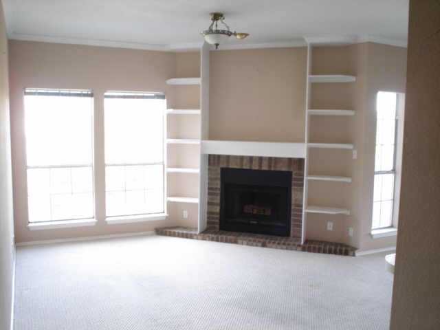 Building Photo - 700 S 1st St