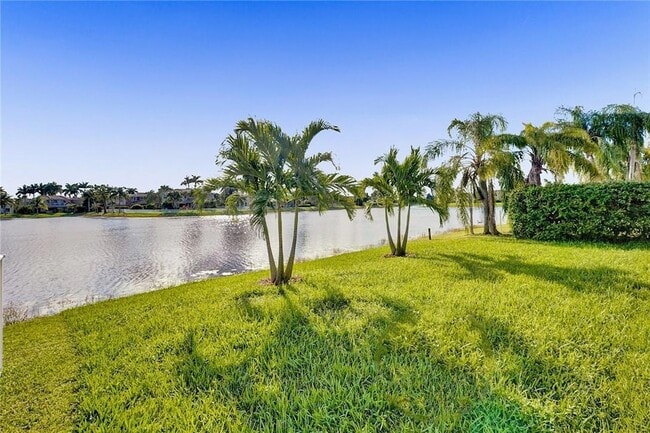 Building Photo - 5248 NW 117th Ave