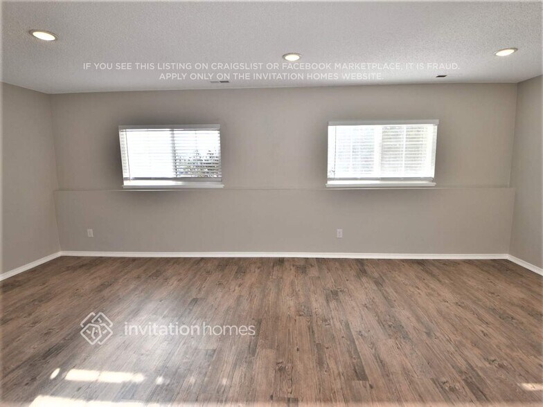Building Photo - 859 Barn Owl Dr