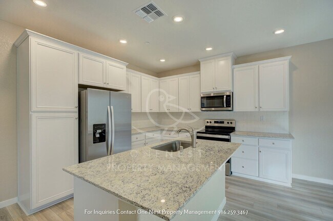 Building Photo - 3 bedroom, 2.5 bathroom, 2 car garage - Twelve Bridges - Lincoln