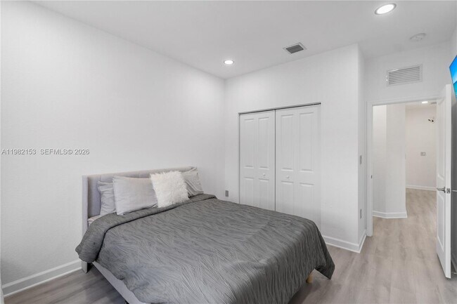 Building Photo - 28500 SW 133rd Path