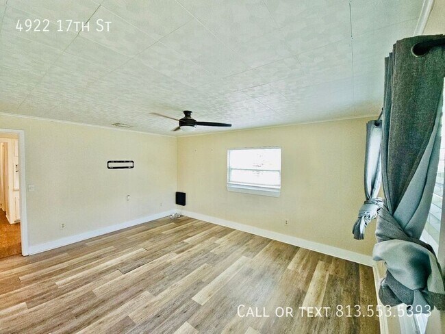 Building Photo - 4922 17th St