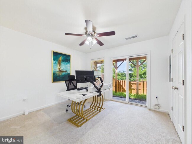 Building Photo - 15653 John Diskin Cir