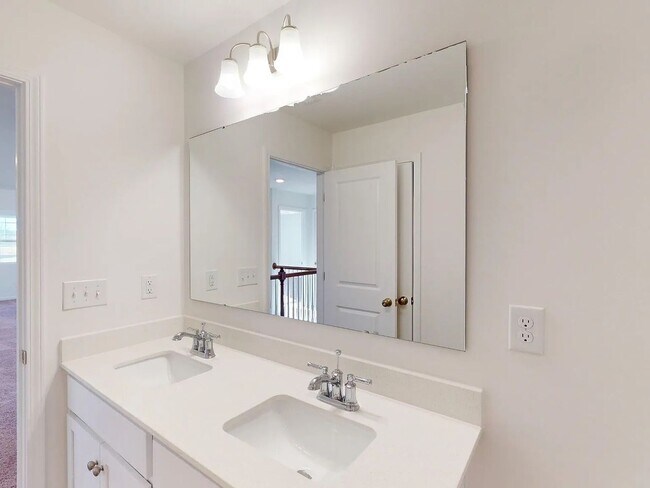 Building Photo - FIRST MONTH IS ON US   CHARMING 4- BEDROOM HOME IN LAURELBROOK COMMUNITY