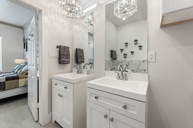 Building Photo - 3516 Noah St