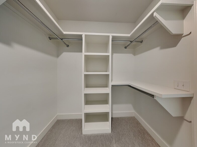 Building Photo - 192 Fletchers Wy