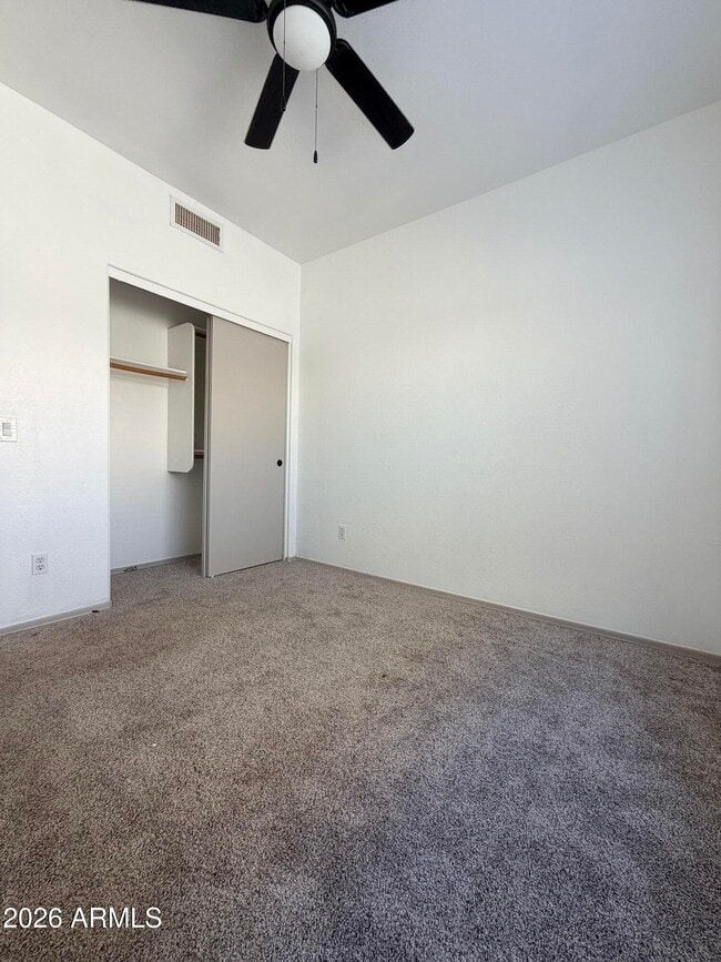 Building Photo - 5215 W Tonopah Dr