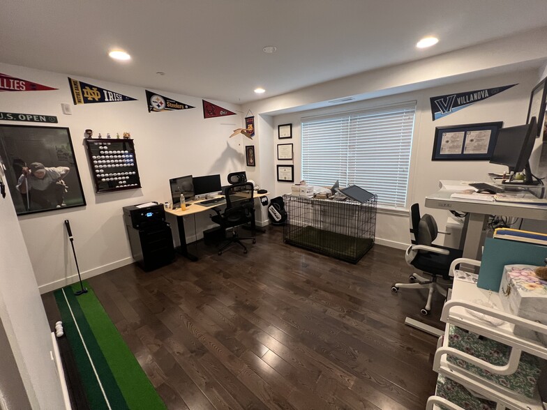 Building Photo - 753 N 20th St