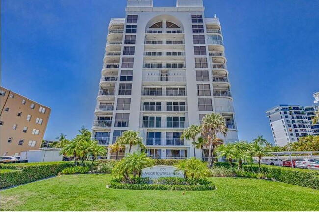 Primary Photo - 3901 S Flagler Dr