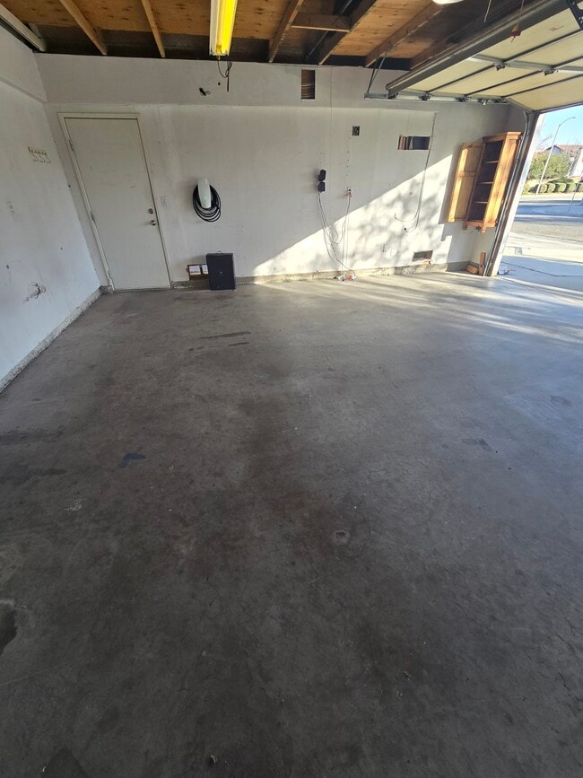 Building Photo - 3509 Avenue J