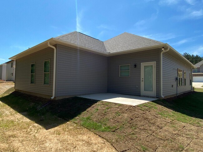 Building Photo - 1245 Brookhaven Dr