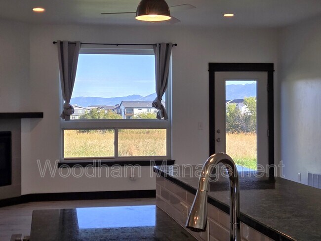 Building Photo - 4423 Ethan Way