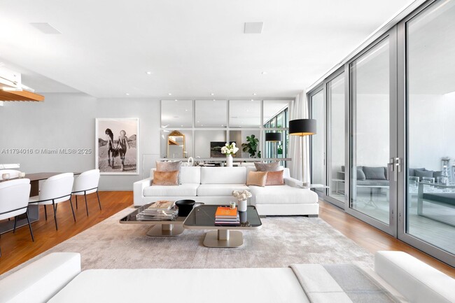 Building Photo - 1300 Monad Ter