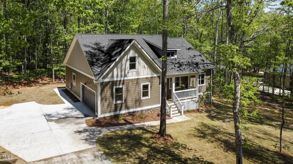 Building Photo - 149 Amber Rd