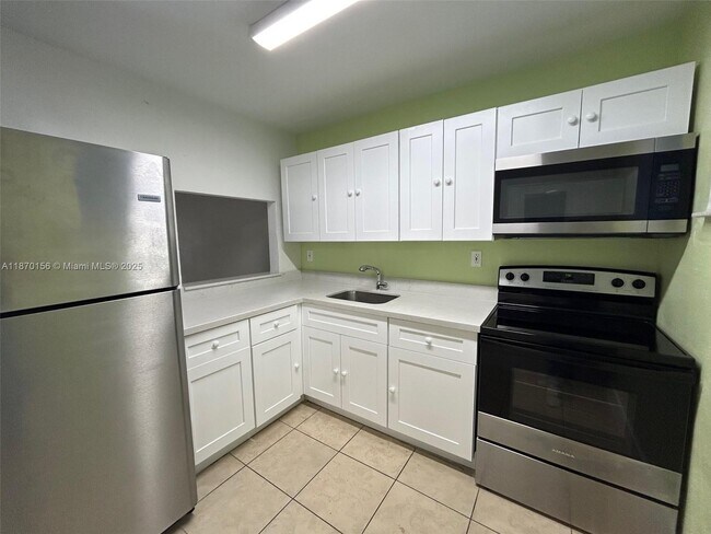 Building Photo - 11307 SW 200th St