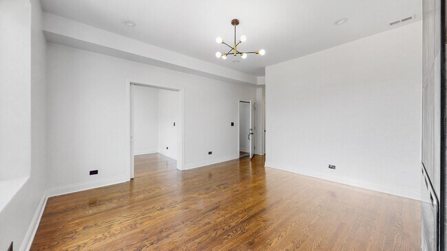 Building Photo - 6227 S Langley Ave