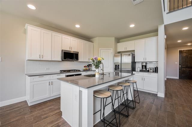 Building Photo - 6005 Horsetail Dr