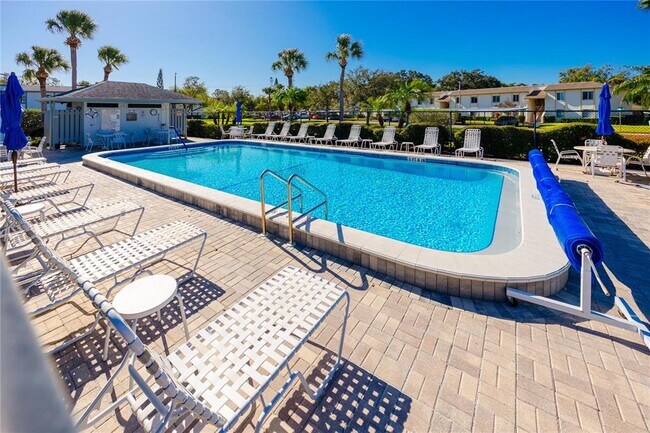 Building Photo - 209 Cypress Ct