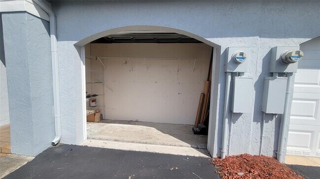 Building Photo - 4810 Grapevine Wy
