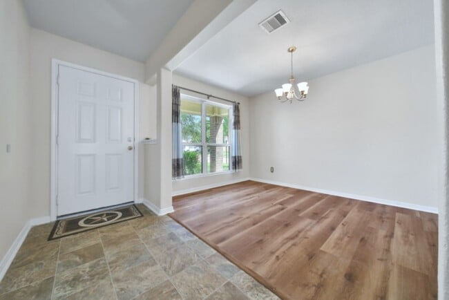 Building Photo - 18103 Dardanelles Ct