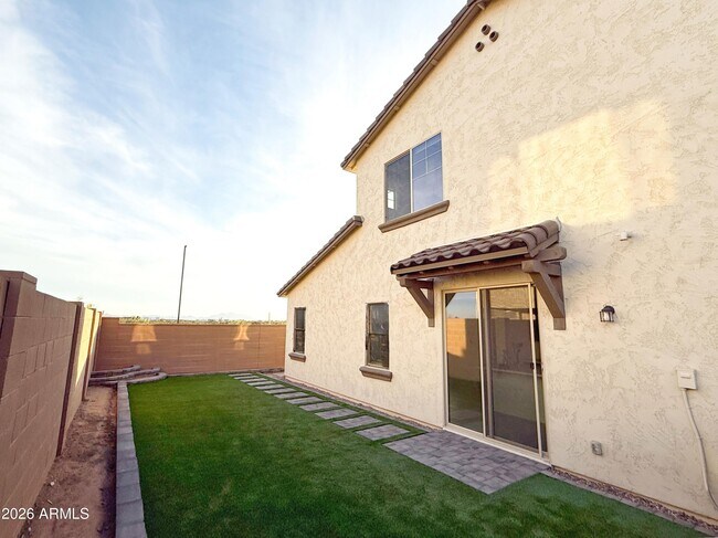 Building Photo - 3949 S Verbena