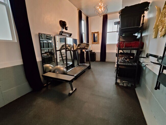 Building Photo - 10743 S Porcini Dr