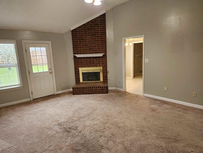 Building Photo - 255 Windy Ridge Cove