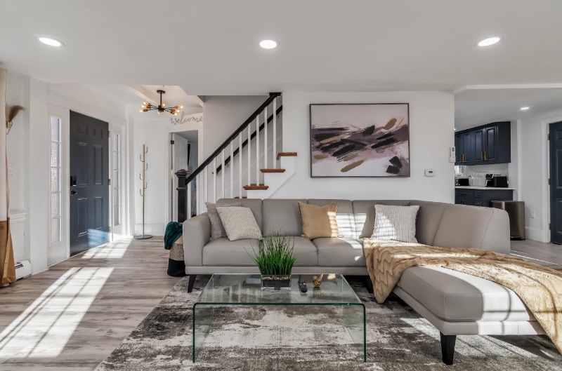 Primary Photo - 575 Prospect St