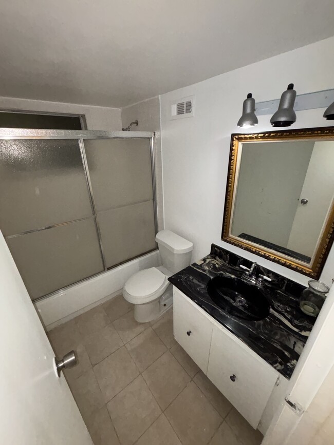 Bathroom - 14165 SW 87th St