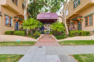 Building Photo - Charming 1-Bedroom Apartment in Bankers Hill!