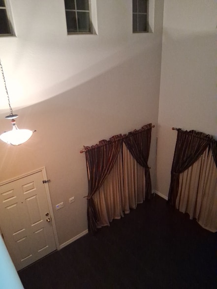 Building Photo - 1678 E Desert Breeze Ct