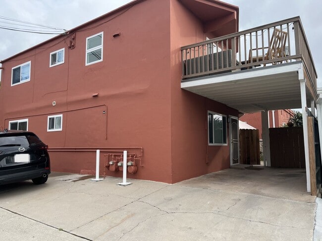 Primary Photo - kl303r