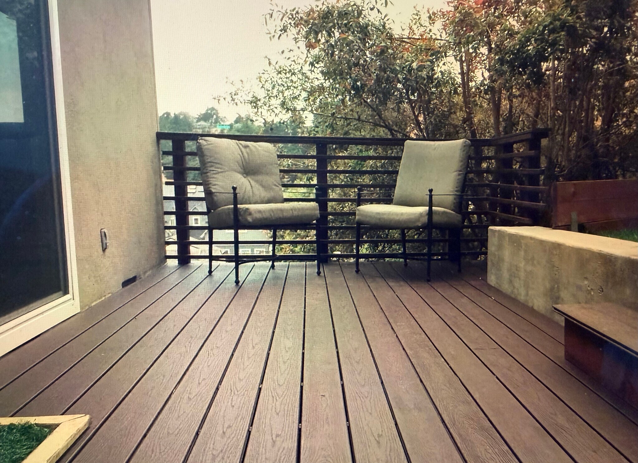 Building Photo - 233 Reichling Ave