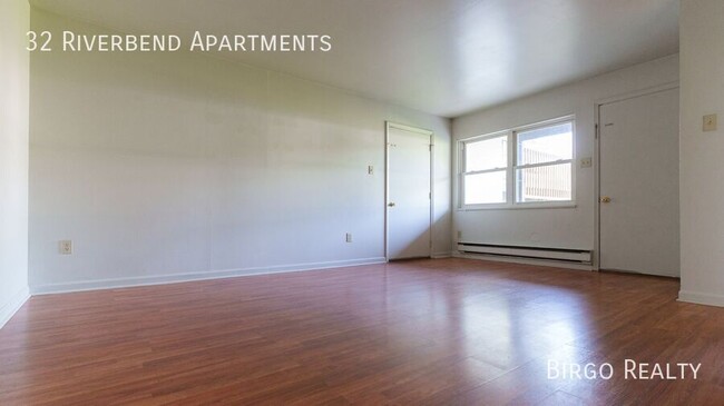 Building Photo - Beautiful 1 Bedroom Apartment- Move in Today!