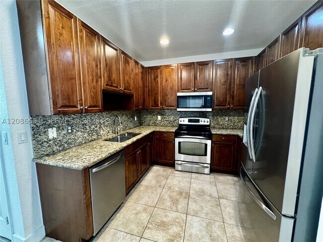 Building Photo - 9763 Darlington Pl