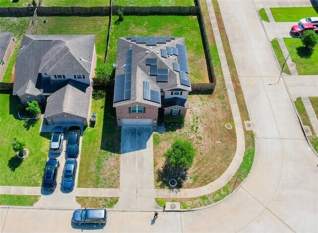 Building Photo - 5123 Harbor Palm Dr