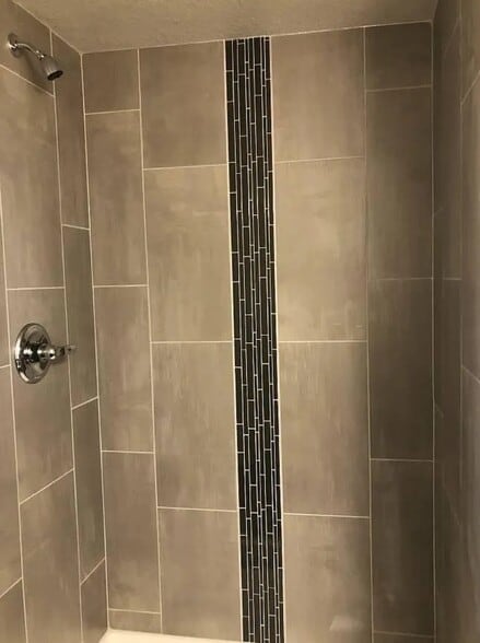 Building Photo - 620 Cedar St