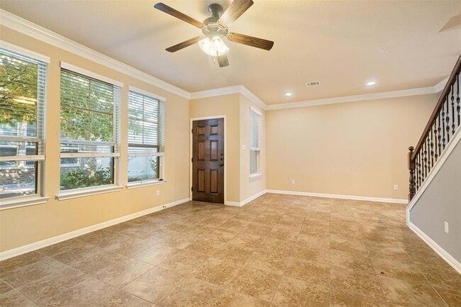 Building Photo - 7220 Wyoming Springs Dr