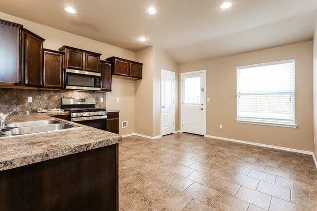 Building Photo - 11813 NW 131st St