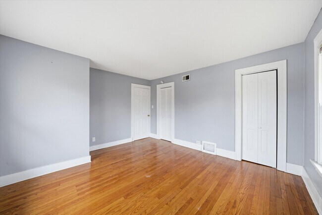 Building Photo - 18335 Sherman St