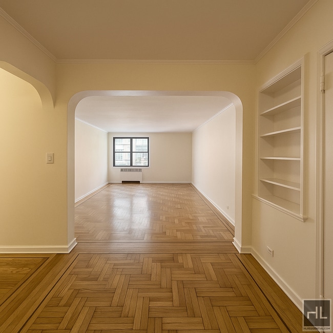 Building Photo - 124 E 24th St